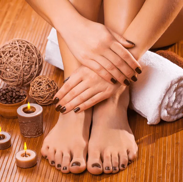 Manicure y Pedicure